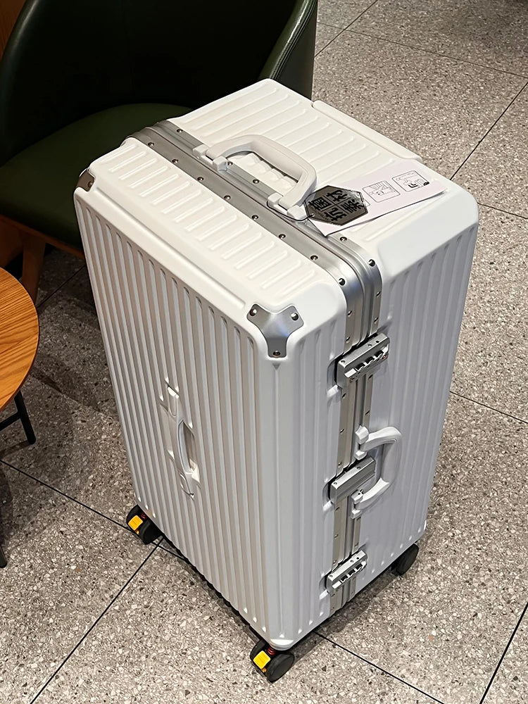 Large-capacity aluminum frame suitcase, multi-functional trolley box, universal wheel, new travel box for men and women